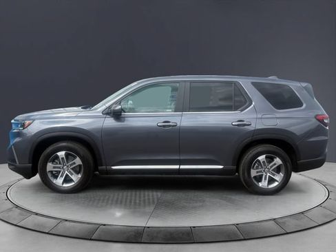 Certified 2025 Honda Pilot EX-L image 2
