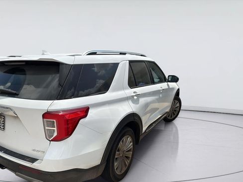 Used 2023 Ford Explorer Limited w/ Limited Technology Package AWD/4WD image 6