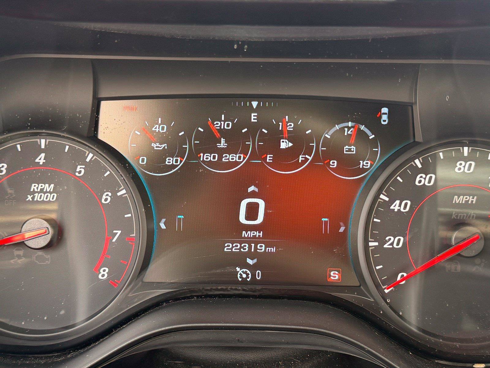 Used 2016 Chevrolet Camaro LT RWD image 19