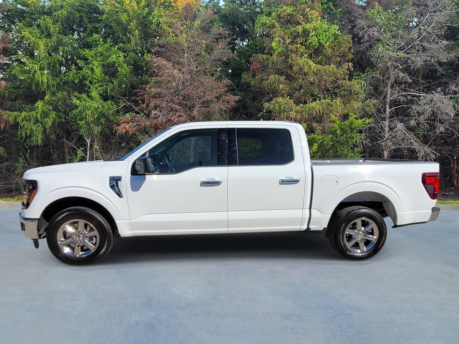 Used 2025 Ford F150 XLT RWD image 21
