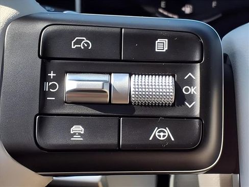 New 2026 Hyundai Santa Fe SE image 20