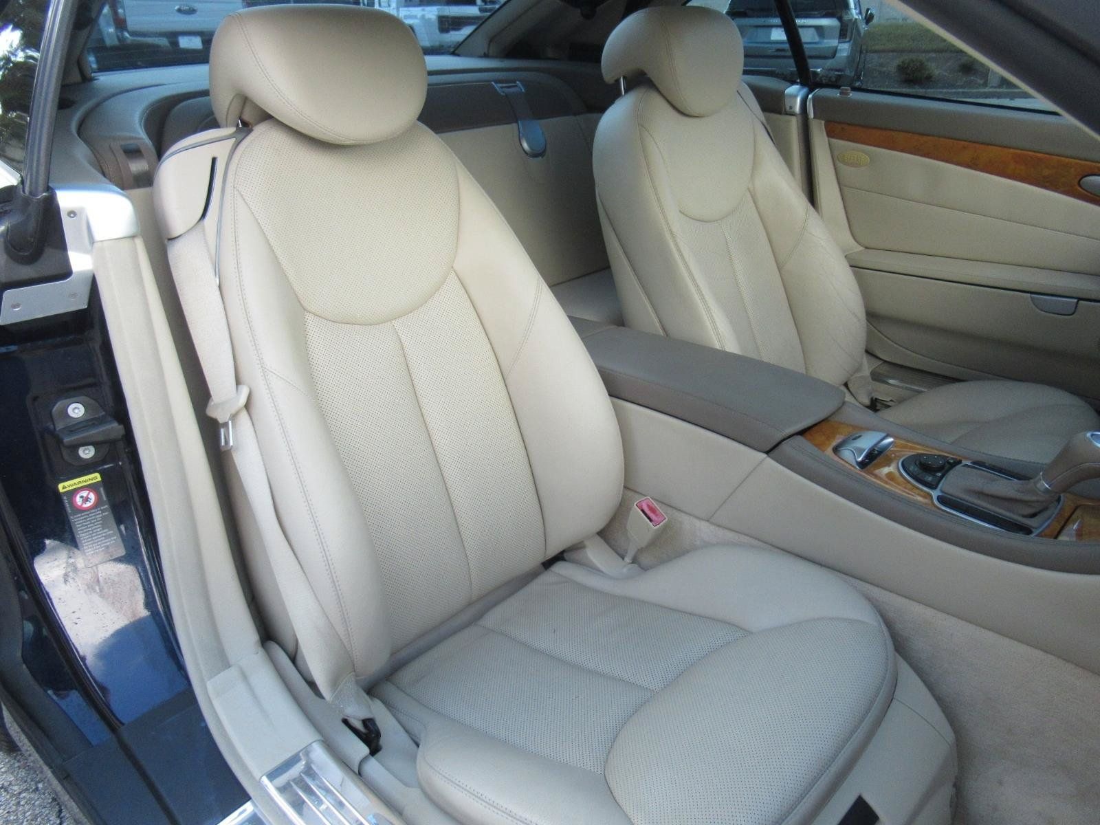 Used 2007 Mercedes-Benz SL 550 image 9