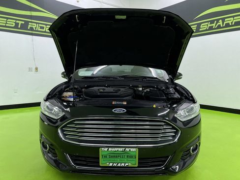 Used 2016 Ford Fusion Titanium AWD/4WD image 4
