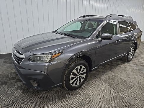 Used 2022 Subaru Outback Premium image 8