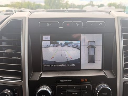 Used 2021 Ford F250 Lariat AWD/4WD image 23