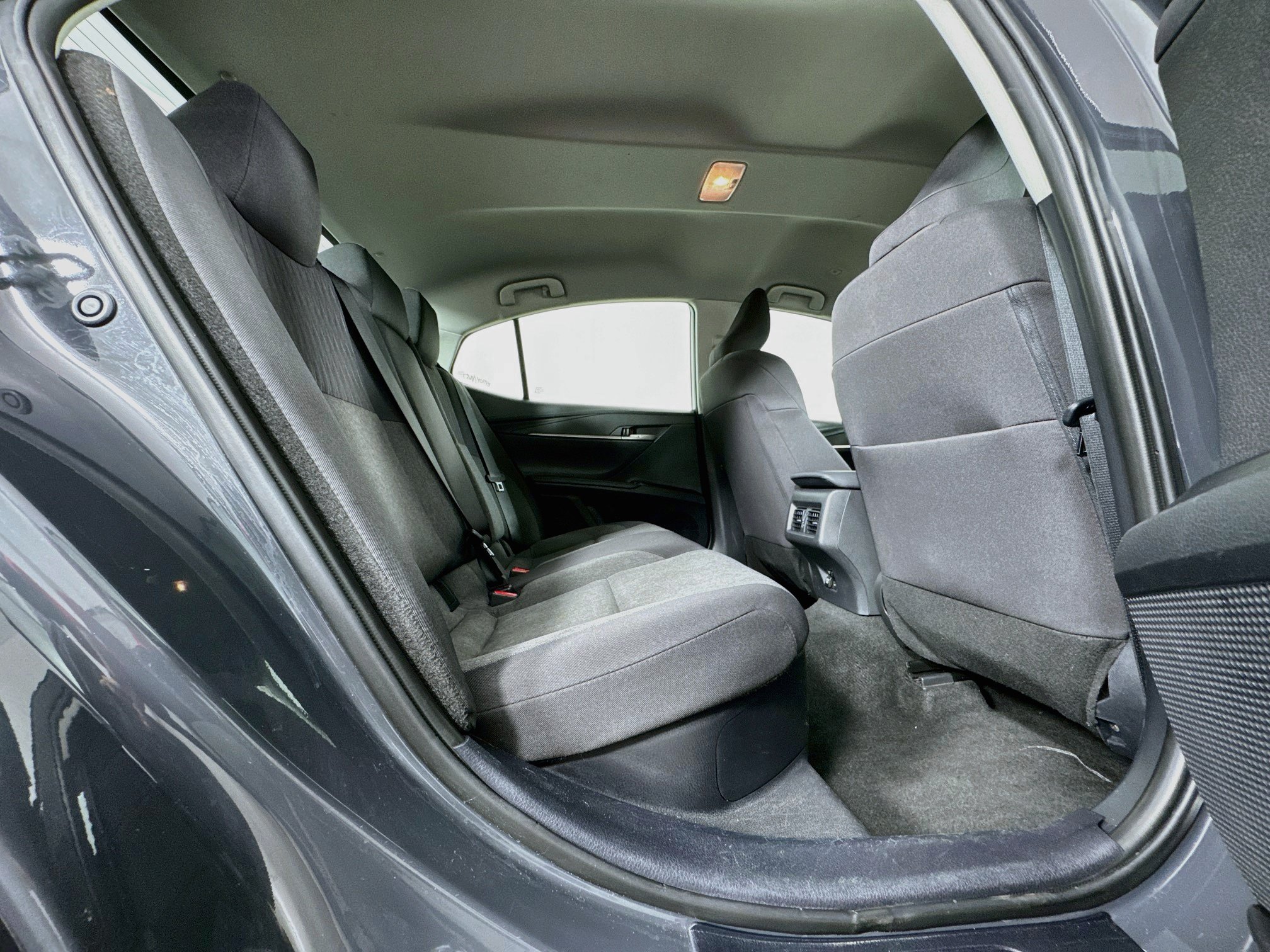 Used 2025 Toyota Camry LE FWD image 26