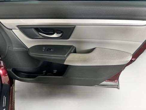 Used 2018 Honda CR-V LX image 29
