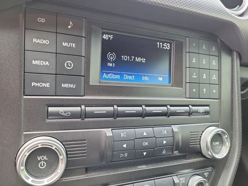 Used 2017 Ford Mustang GT image 32