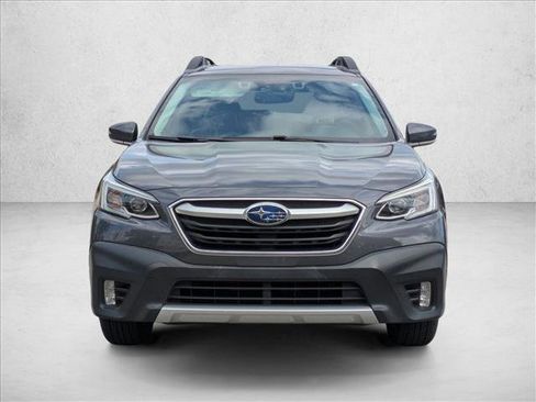 Used 2020 Subaru Outback Limited image 2