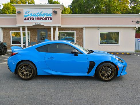 Used 2023 Toyota GR86 Premium image 6