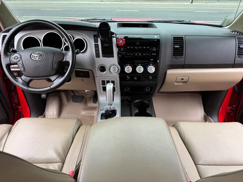 Used 2007 Toyota Tundra Limited w/ Preferred Accessory Pkg image 13