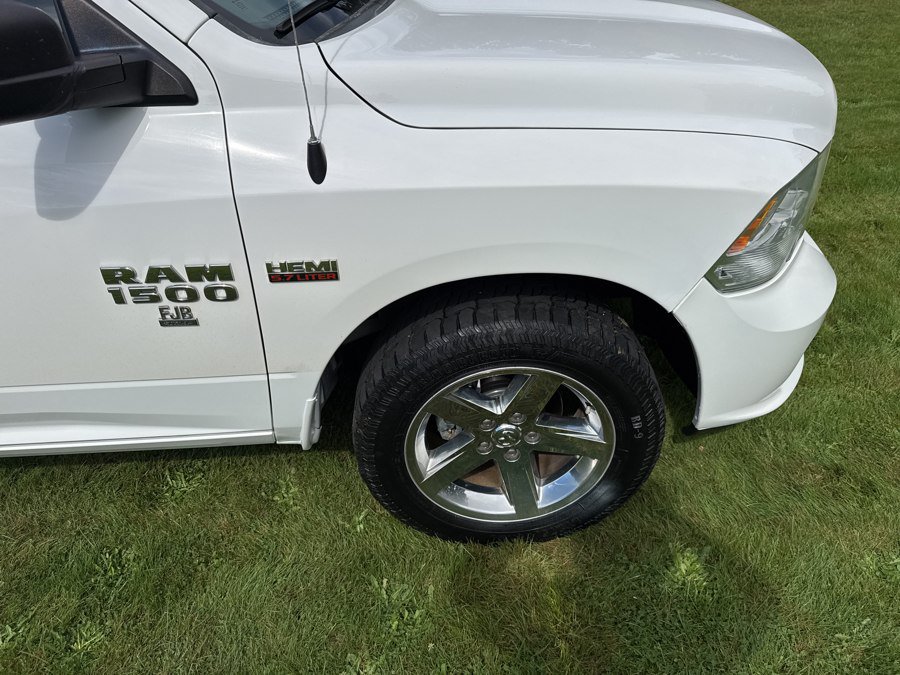 Used 2016 RAM 1500 Express AWD/4WD image 36