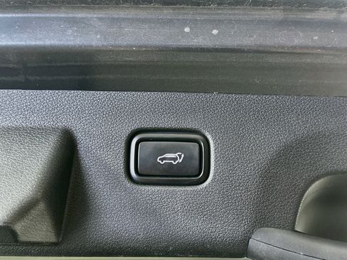 Used 2023 Kia Sportage SX FWD image 30