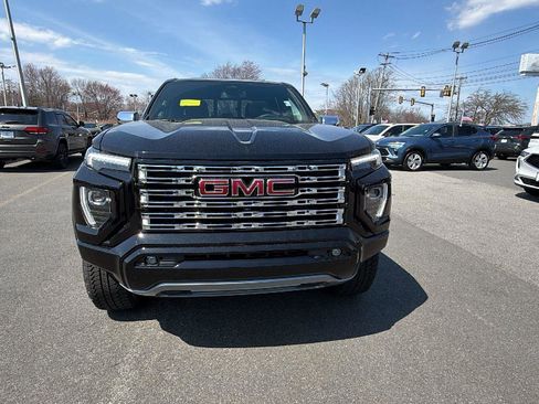 New 2026 GMC Canyon Denali AWD/4WD image 2
