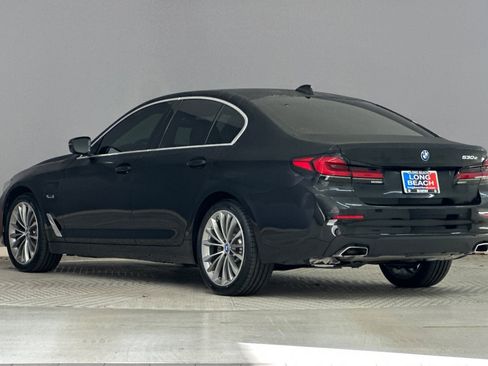 Certified 2023 BMW 530e image 3