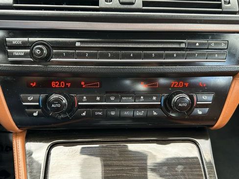 Used 2015 BMW 550i Sedan image 20