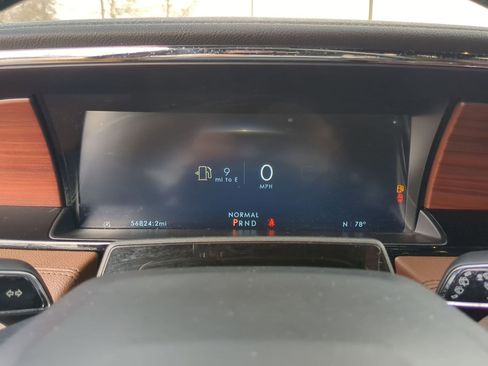 Used 2022 Lincoln Navigator Reserve image 14