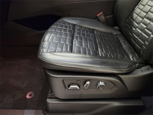 Used 2022 Cadillac Escalade Sport Platinum image 26