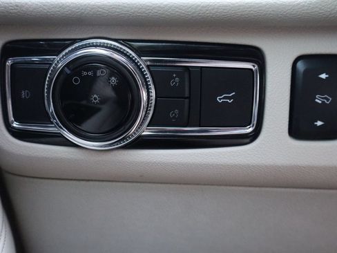 Used 2018 Lincoln Navigator Reserve w/ Technology Package AWD/4WD image 31