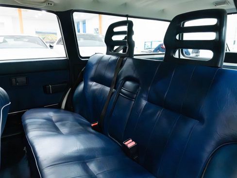 Used 1990 Volvo 240 DL image 24