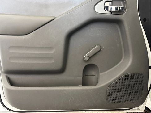 Used 2019 Nissan Frontier S image 26