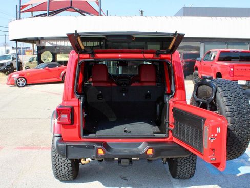 Used 2024 Jeep Wrangler Rubicon 392 image 10