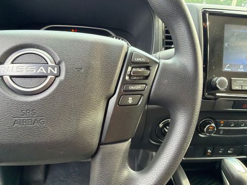 Used 2023 Nissan Frontier SV w/ Midnight Edition Package AWD/4WD image 18