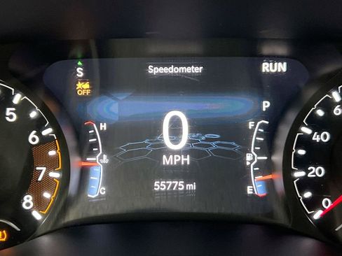 Used 2023 Jeep Compass Trailhawk image 13