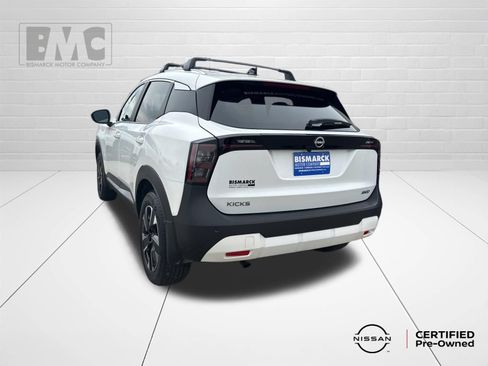 Used 2026 Nissan Kicks SV w/ SV Premium Package AWD/4WD image 4