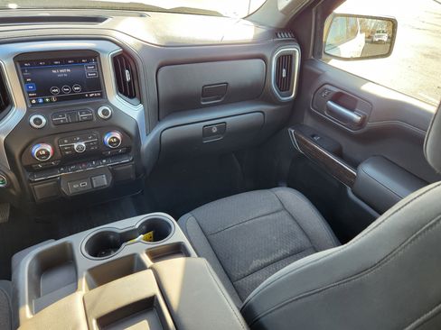 Used 2019 GMC Sierra 1500 Elevation w/ Elevation Value Package image 16