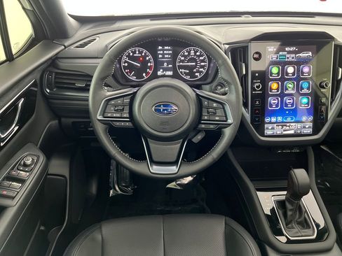 Used 2025 Subaru Forester Limited image 15