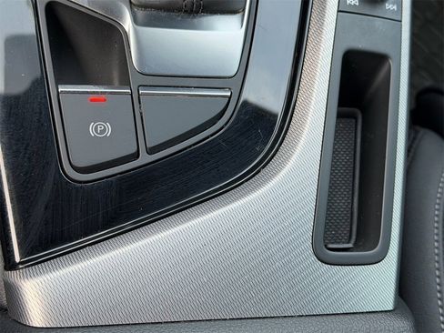 Used 2023 Audi A5 2.0T Premium Plus image 32