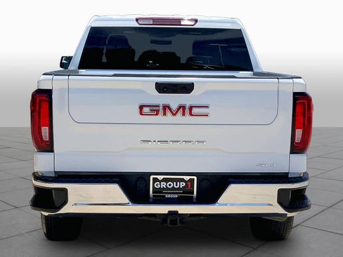 Used 2025 GMC Sierra 1500 SLT AWD/4WD image 5