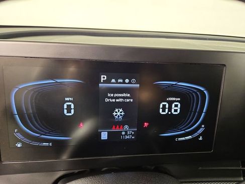 Certified 2025 Kia Sportage LX image 18