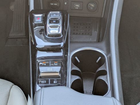 Used 2020 Hyundai Sonata Limited image 21