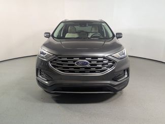 Used 2020 Ford Edge Titanium FWD video 2