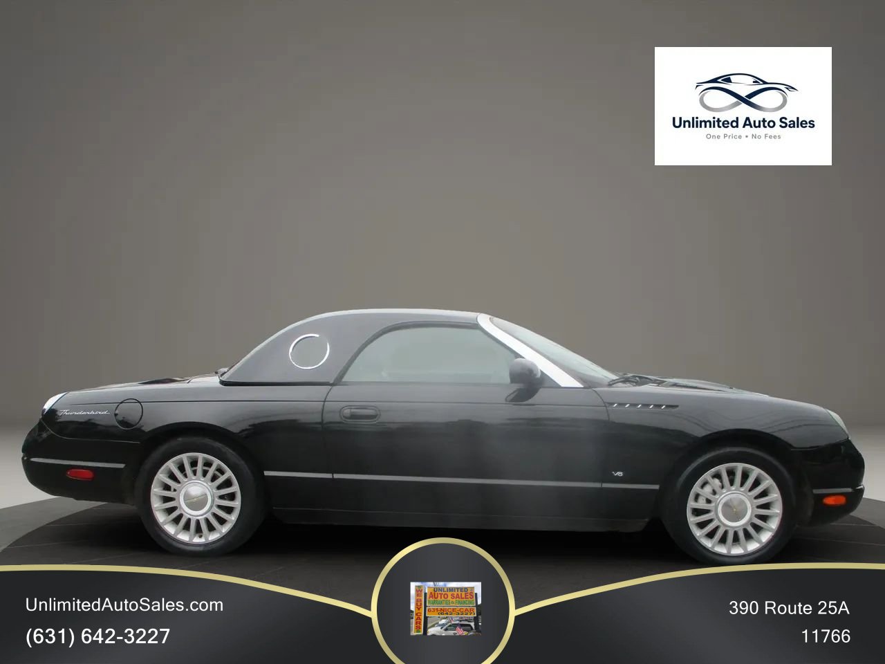 Used 2004 Ford Thunderbird RWD image 4