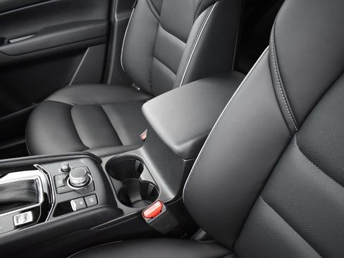 New 2025 MAZDA CX-5 AWD 2.5 S w/ Select Package image 13