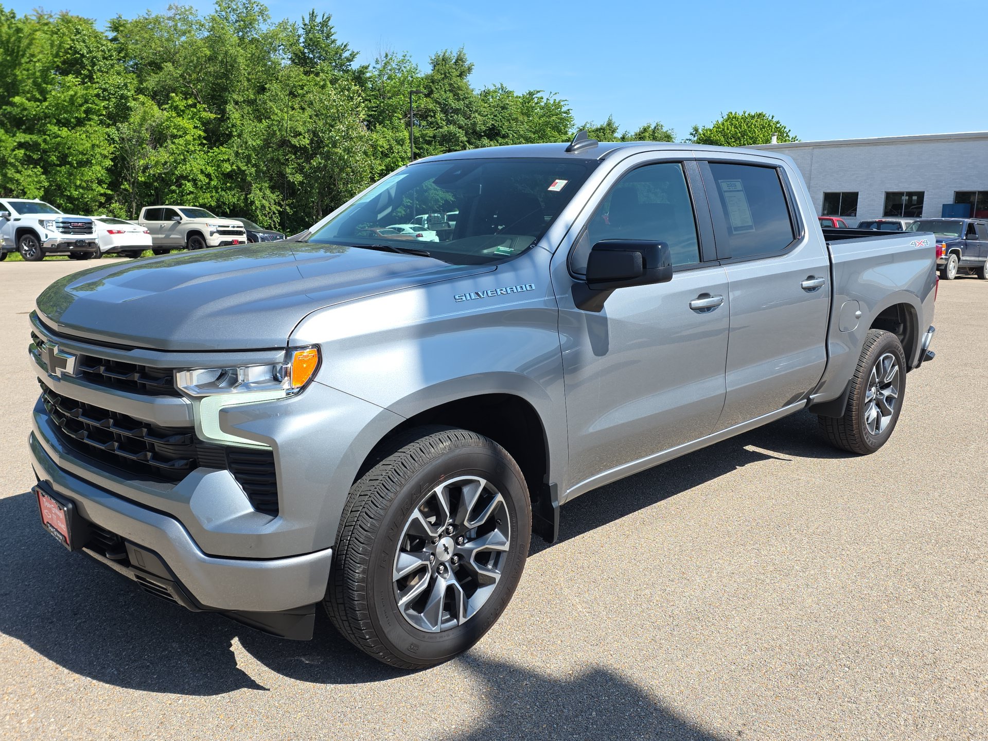 Used 2023 Chevrolet Silverado 1500 RST AWD/4WD image 4