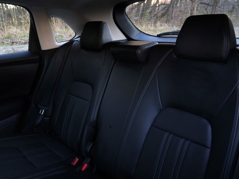 Certified 2024 Honda HR-V EX-L image 18