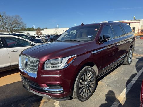 Used 2018 Lincoln Navigator L Reserve w/ Technology Package image 1