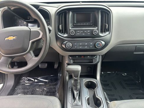 Used 2017 Chevrolet Colorado W/T w/ WT Convenience Package image 11