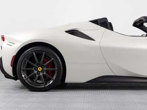 Used 2025 Ferrari SF90 Spider AWD/4WD image 17