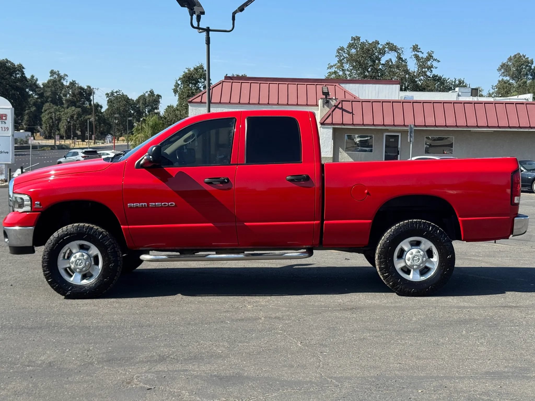 Used 2004 Dodge Ram 2500 Truck SLT w/ Trailer Tow Group AWD/4WD image 2