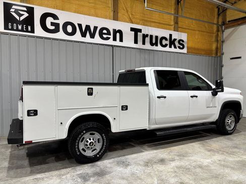 Used 2020 Chevrolet Silverado 2500 W/T w/ WT Convenience Package AWD/4WD image 6
