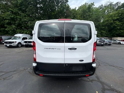 Used 2025 Ford Transit 250 Low Roof w/ Exterior Upgrade Package RWD image 6