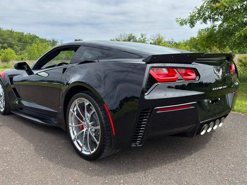Used 2019 Chevrolet Corvette Grand Sport RWD image 21