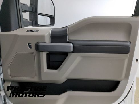 Used 2022 Ford F250 XLT w/ XLT Value Package AWD/4WD image 26