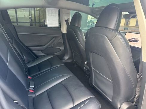 Used 2023 Tesla Model 3 Performance image 20