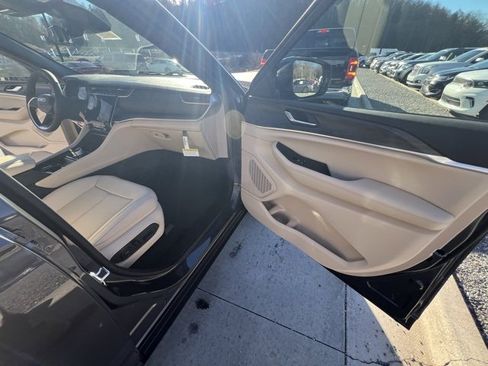 New 2025 Jeep Grand Cherokee L Limited image 31